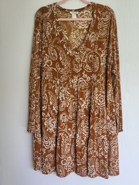 PLA Rust Brown Paisley Long Sleeve V-Neck Dress